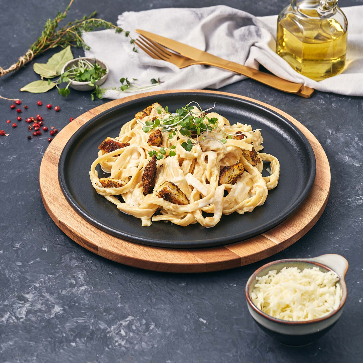 10-Inch Round Cast Iron Serving Plate