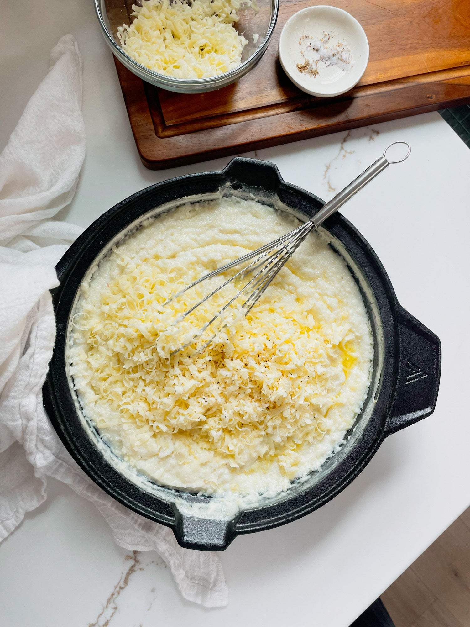 Creamy Cheddar Grits