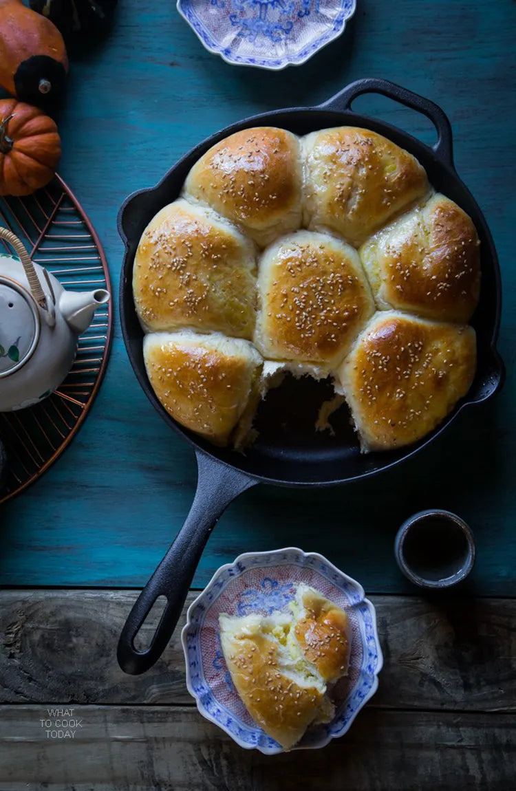 Pumpkin Custard Baked Buns