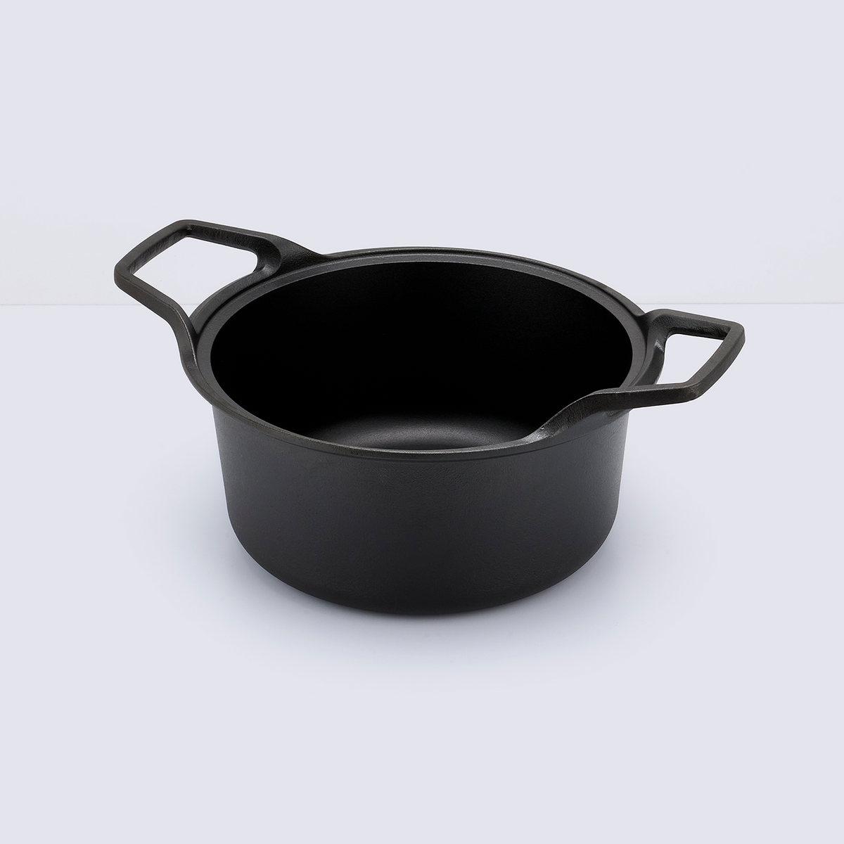 6-Quart Dutch Oven with Lid-Classic Collection