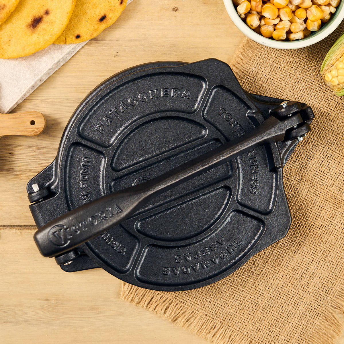 8-Inch Tortilla Press and Pataconera Cast Iron